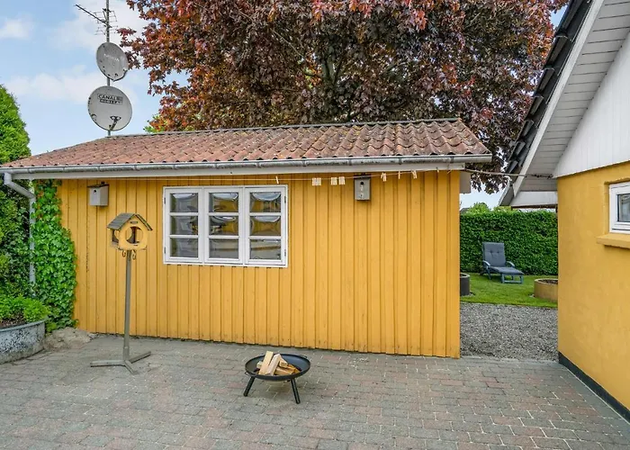Stunning In With Wifi Ferienhaus